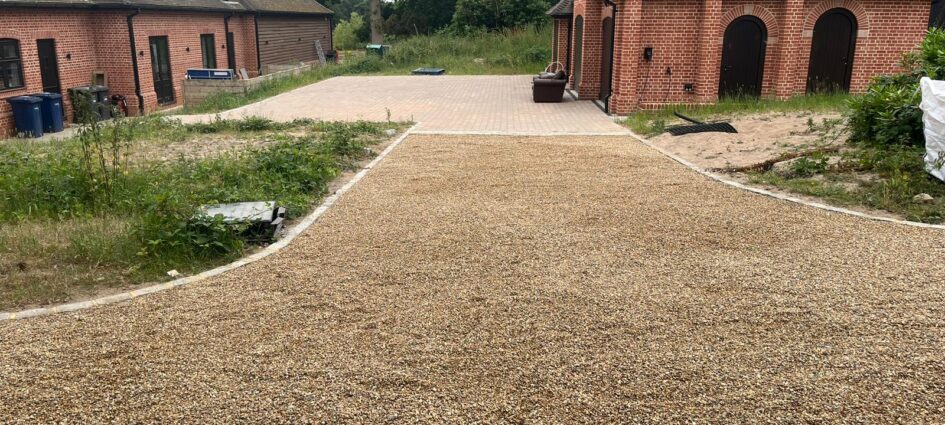 Gravel Driveway In Frensham, Surrey